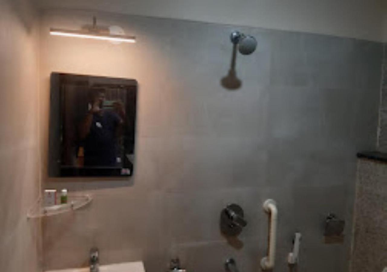 Hotel Venus Inn Bhubaneshwar Bhubaneswar Exterior foto